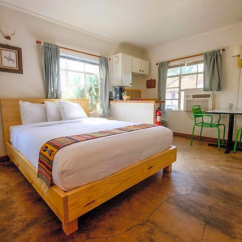 Antelope Lodge