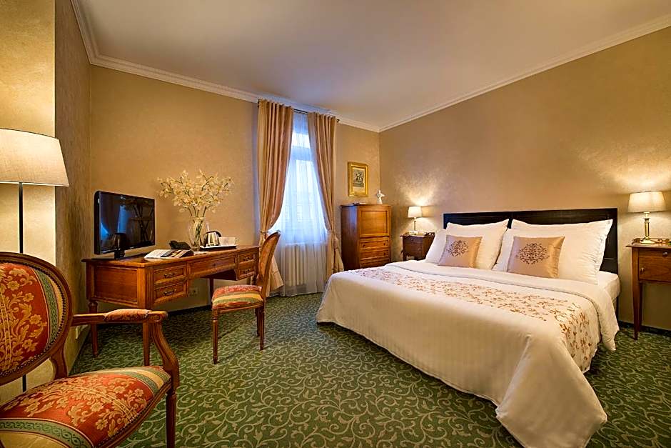Angelis