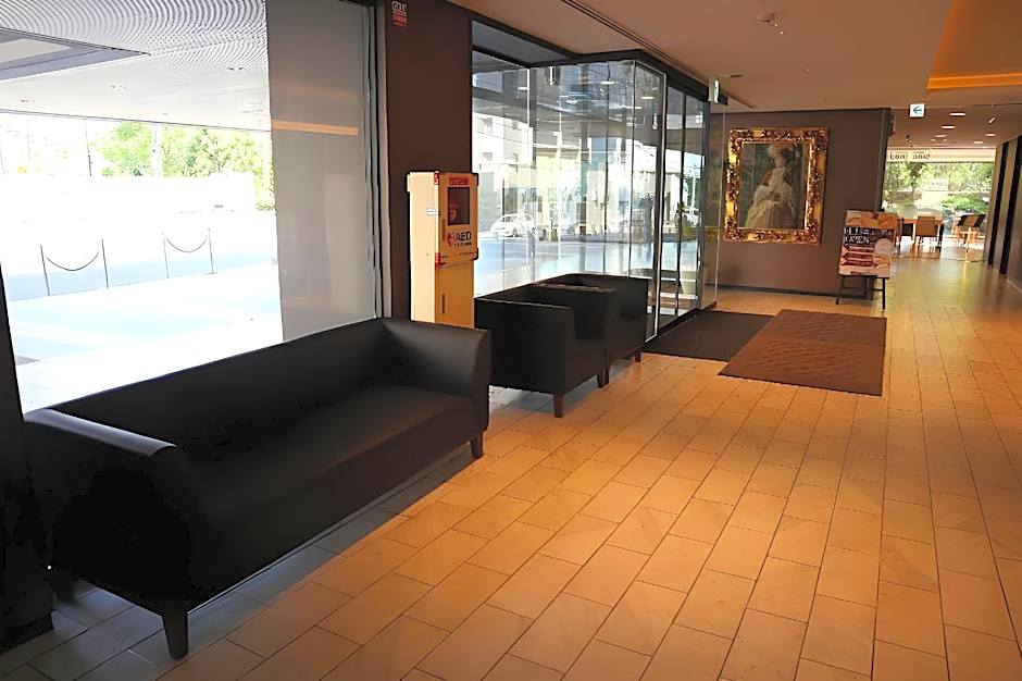Osaka River Side Hotel