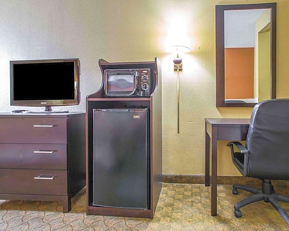 Quality Inn Merrillville