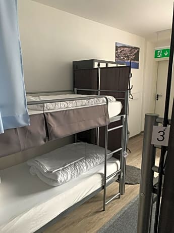 Bed in 4-Bed Mixed Dormitory Room