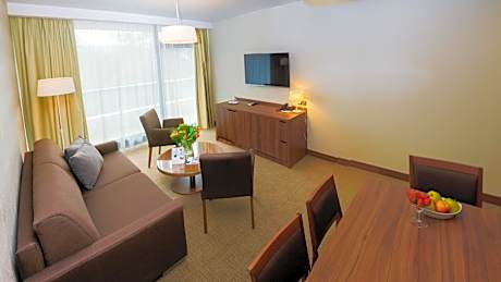 Premium Suite with Wellness Access