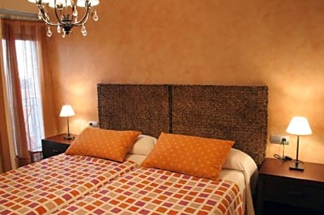 Apartment (2 Adults)