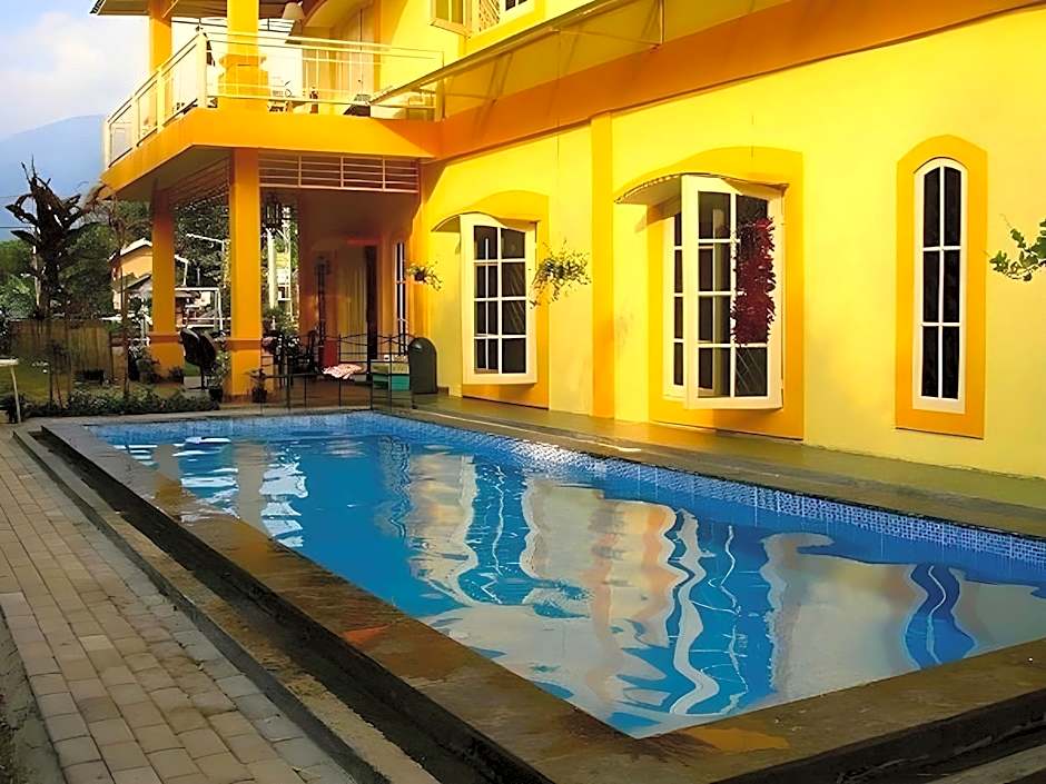 Arimbi Cibulan Suites