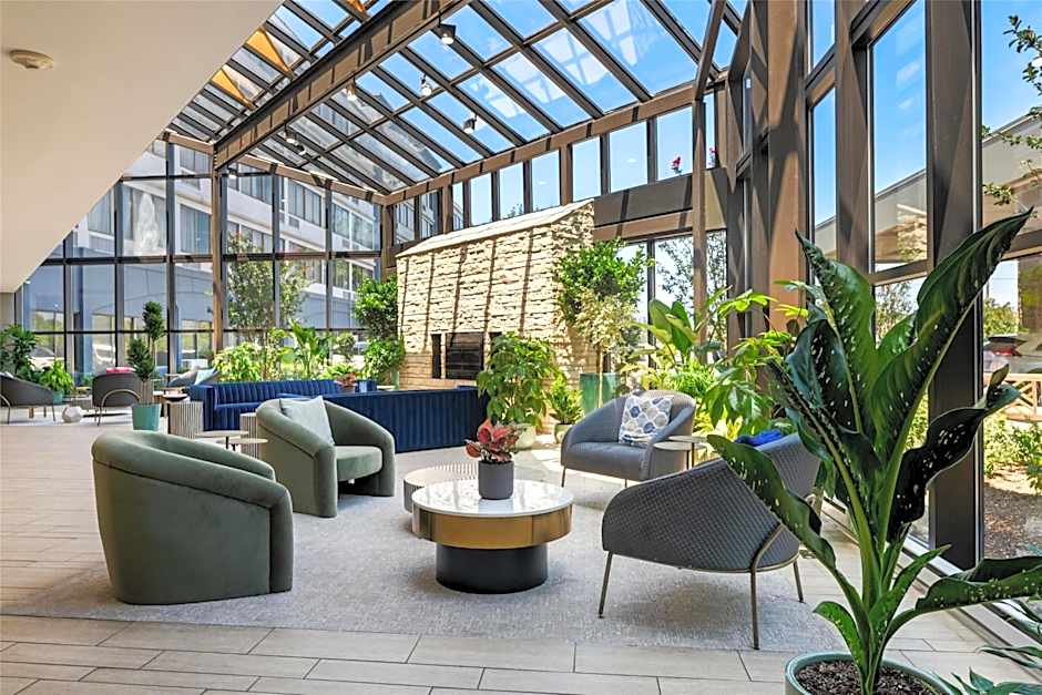 DoubleTree by Hilton Fairfield Hotel & Suites, NJ