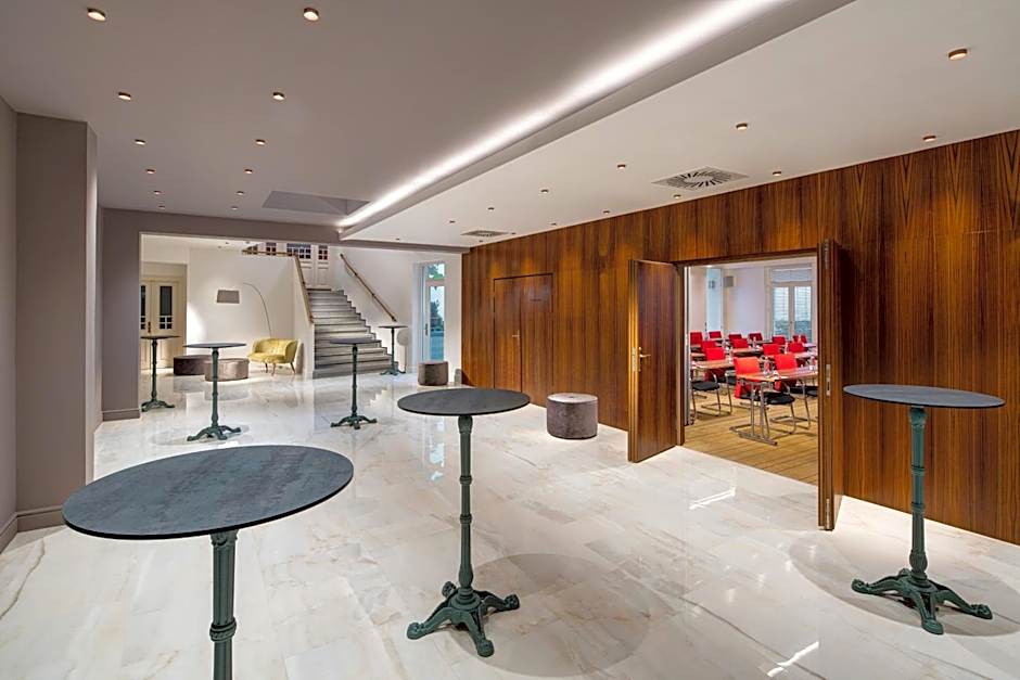 Mamaison Hotel Riverside Prague