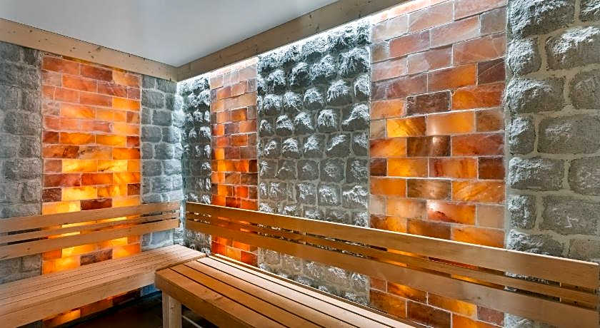 Hunguest Hotel Helios