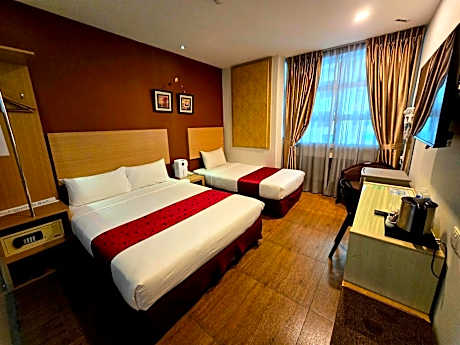 Eight Days Boutique Hotel - Permas Jaya
