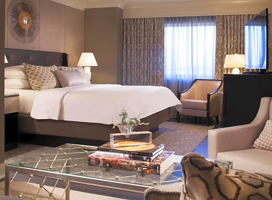 Melrose Georgetown Hotel