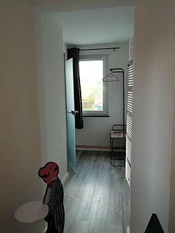 Single Room with Private Bathroom