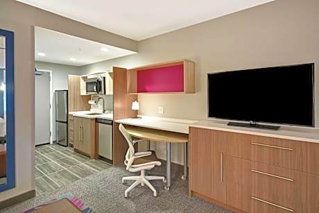 Queen Studio with Two Queen Beds - Hearing Accessible/Non-Smoking