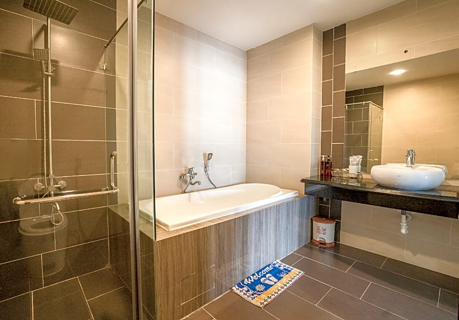 C’Lavie Hotel – Saigon Airport Hotel