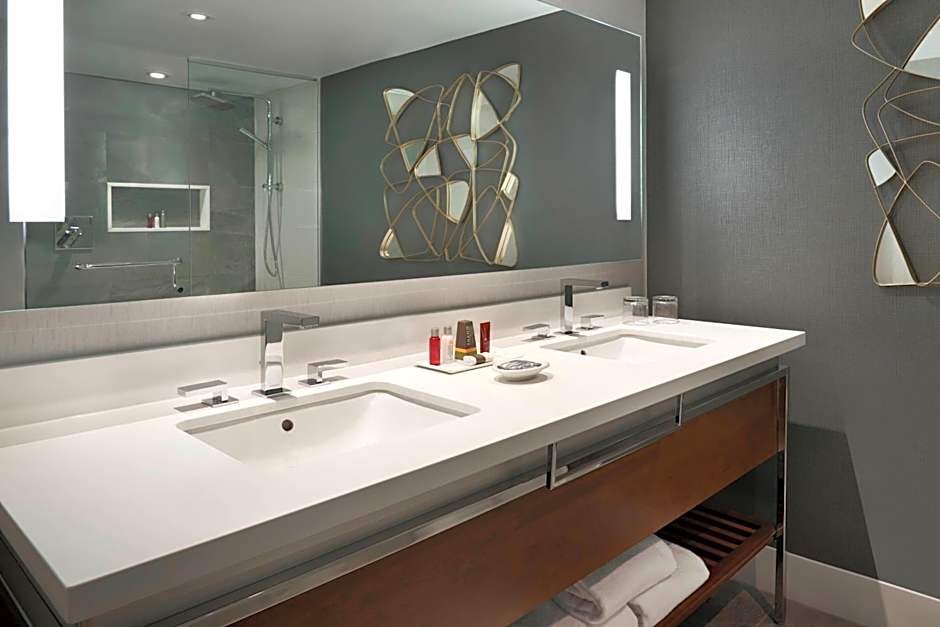 Toronto Marriott City Centre Hotel