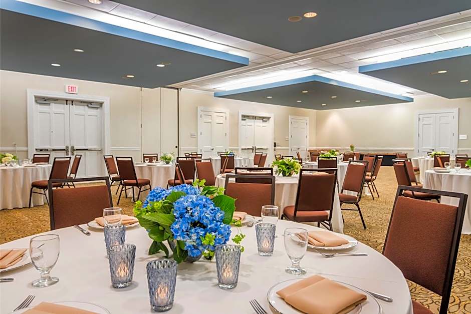 Courtyard by Marriott Charleston Historic District