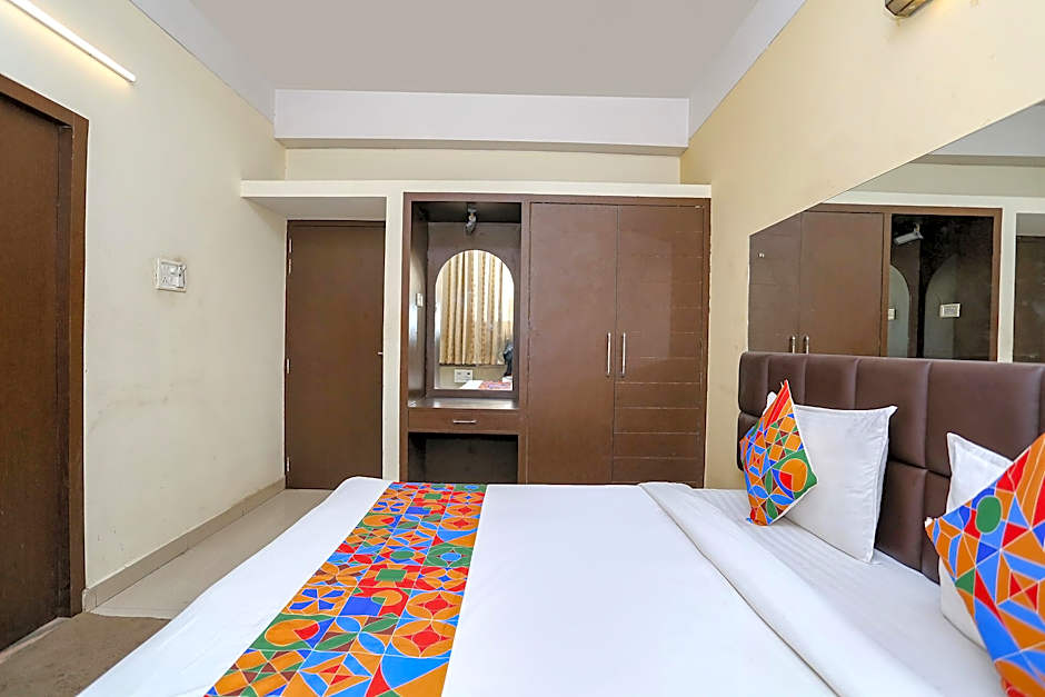 FabHotel Kanha Classic