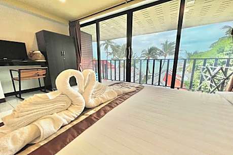 Double Room with Balcony and Sea View
