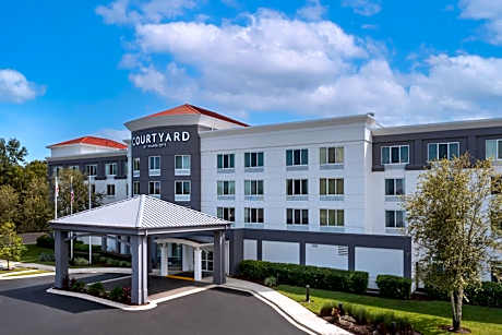 Courtyard by Marriott Jacksonville Flagler Center