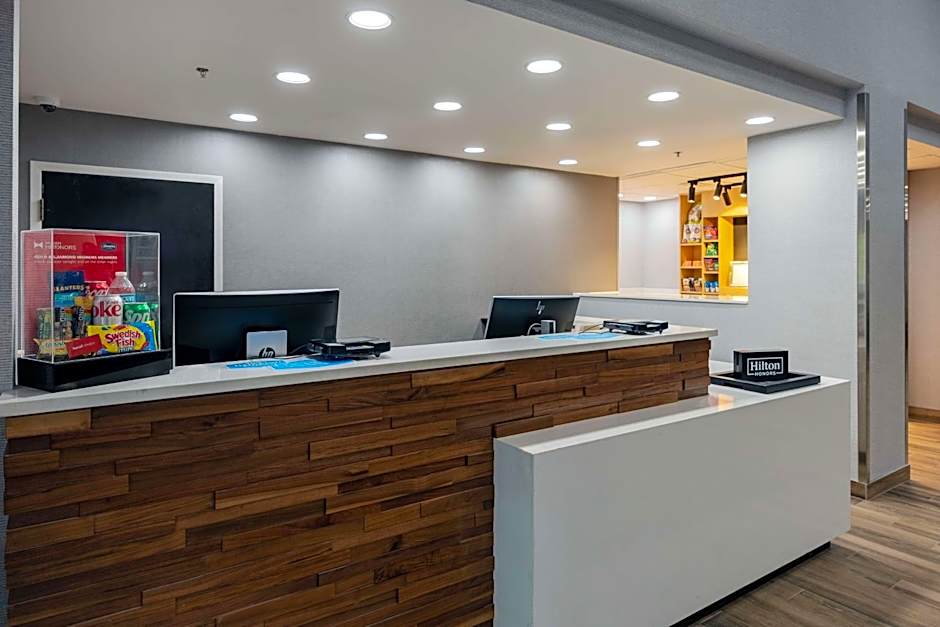 Hampton Inn By Hilton Alpharetta/Roswell, Ga