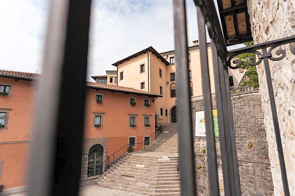 Hotel casa del pellegrino - Castelmonte