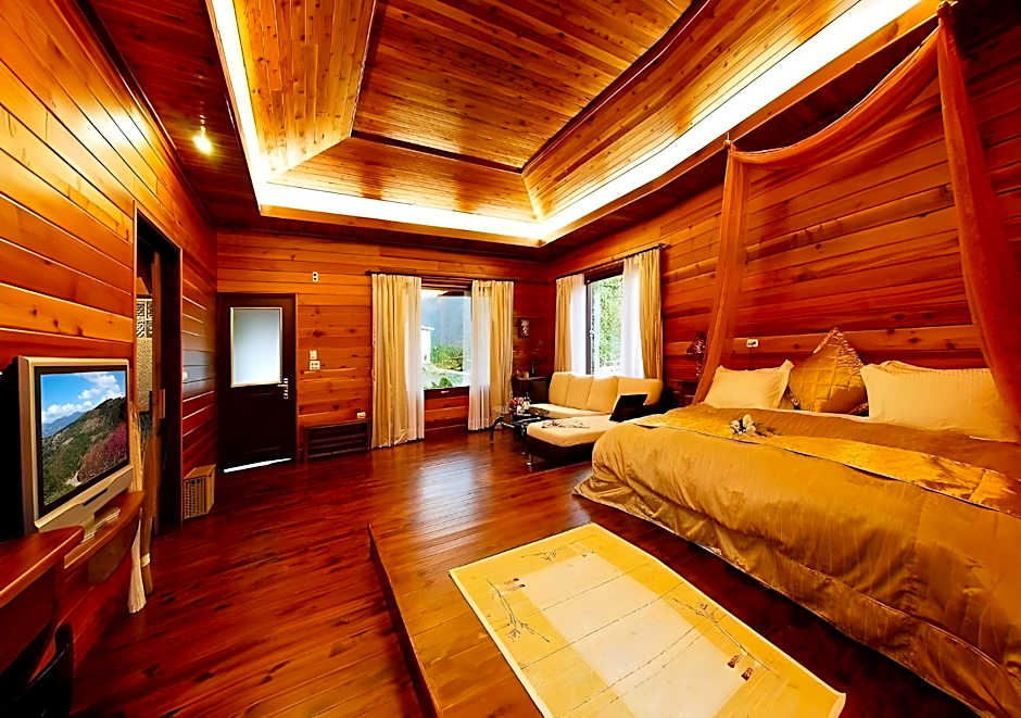 Pinehome Villa