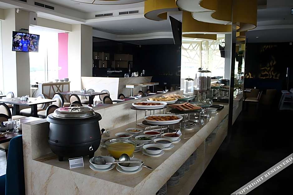 Brits Hotel Puri Indah