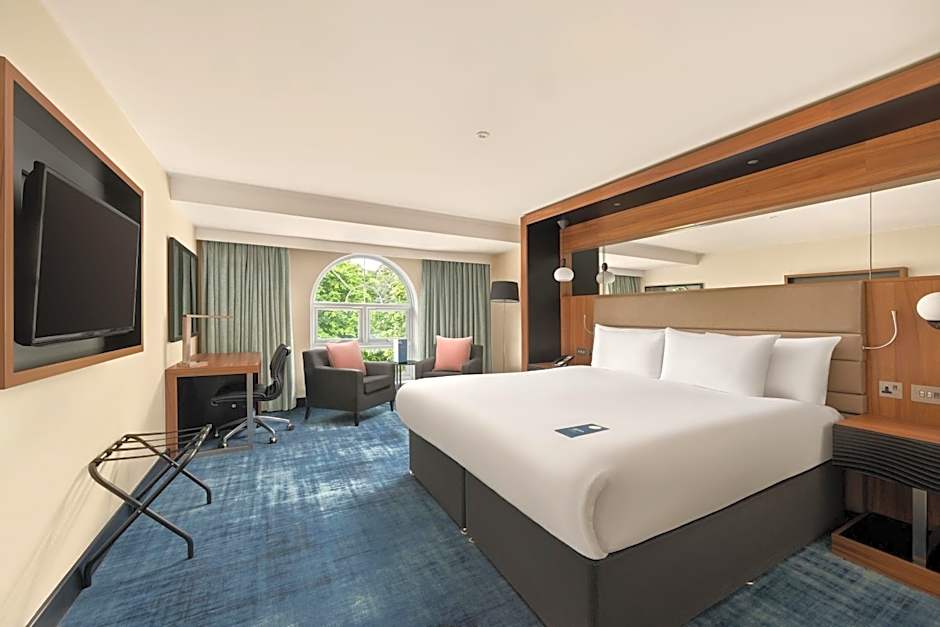 Crowne Plaza Gerrards Cross By IHG