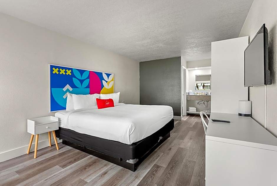 Baymont by Wyndham Orlando Lake Buena Vista South