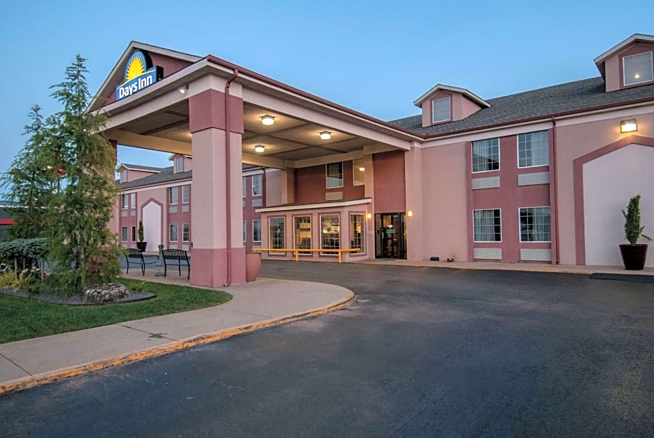 Days Inn by Wyndham Pauls Valley