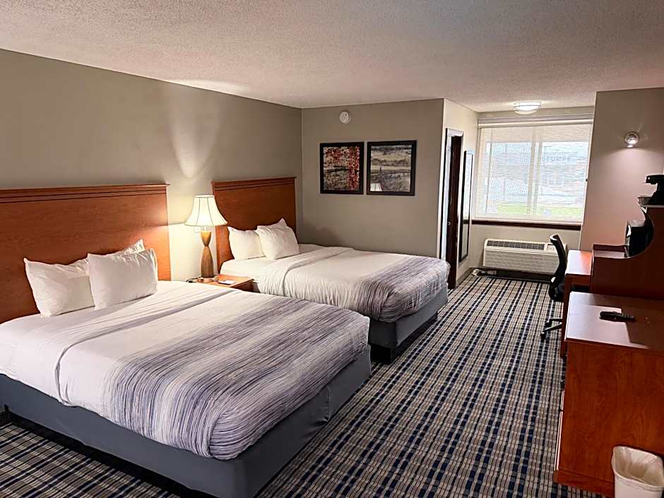 AmericInn by Wyndham Appleton Downtown