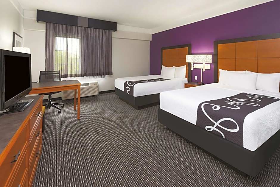 La Quinta Inn & Suites by Wyndham Phoenix Mesa West