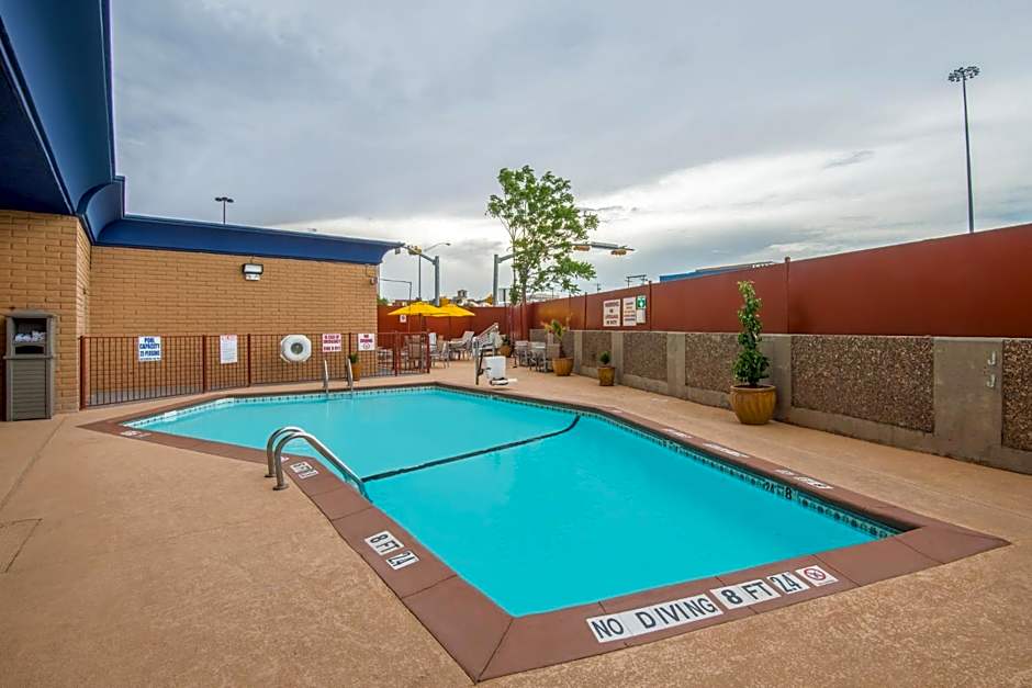 Holiday Inn Express El Paso-Central By IHG