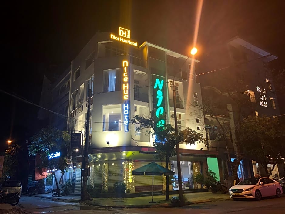 Nice Hue Hotel