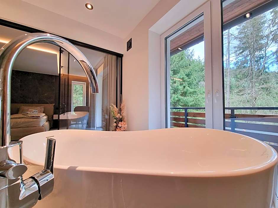 DAS ERZ Medical Spa & Hotel