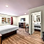 Hyland Inn Long Beach