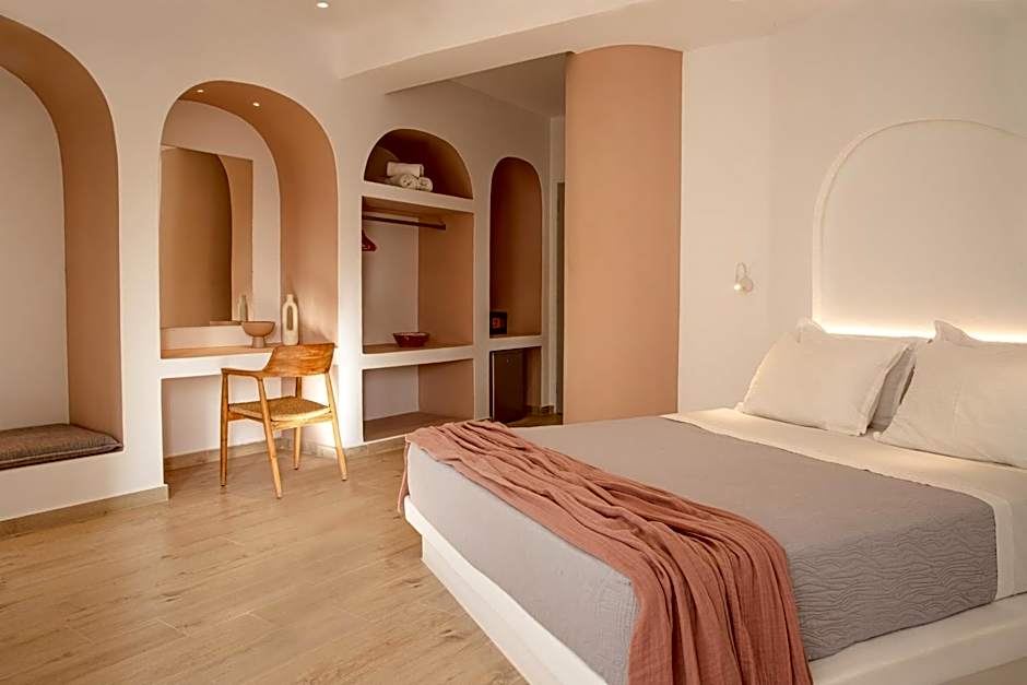 Aloni Hotel & Suites