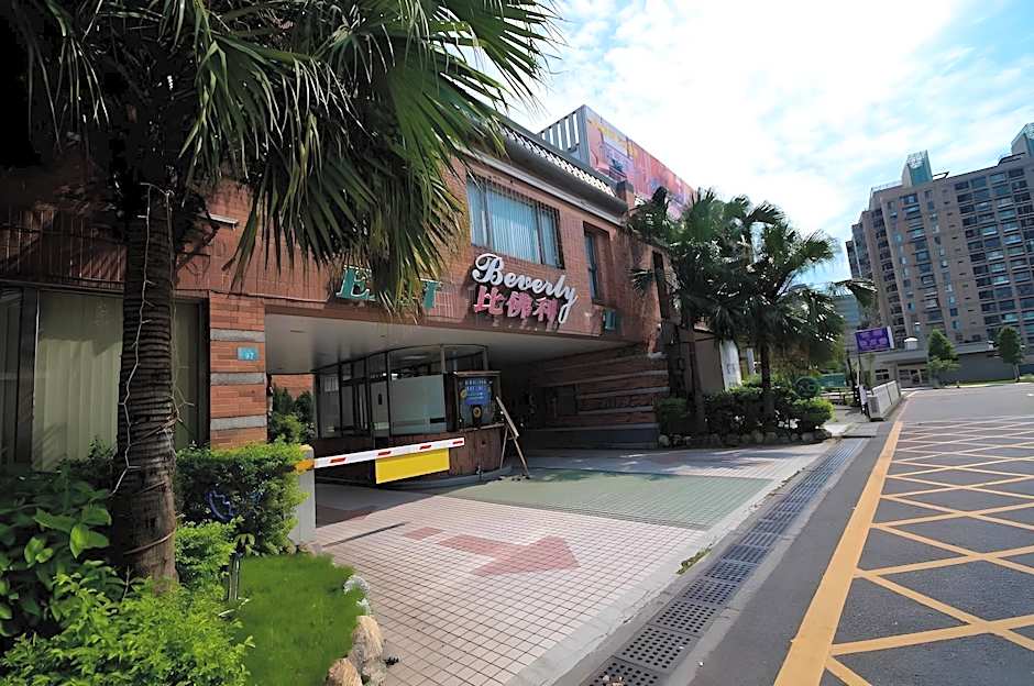 Beverly commercial motel