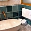 CASA H HOTEL BOUTIQUE