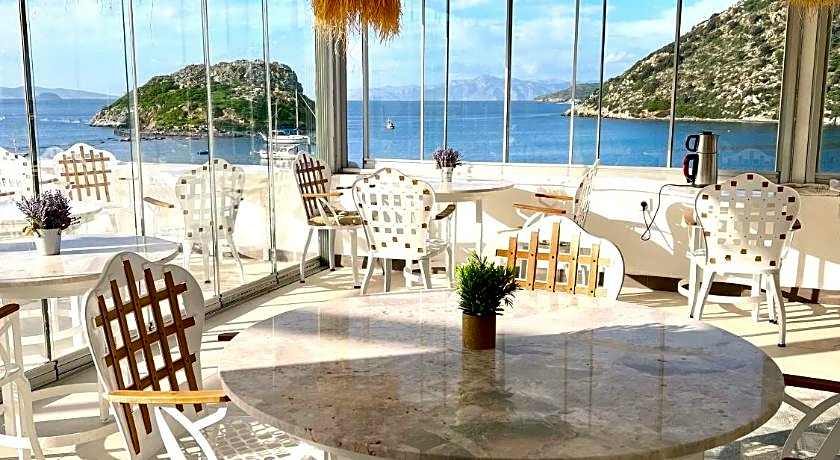 Liman Hotel Gumusluk