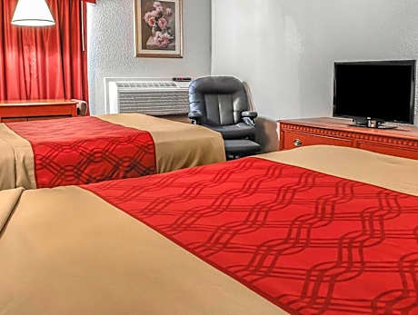Queen Room with Two Queen Beds - Non-Smoking