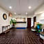 Ramada by Wyndham Effingham