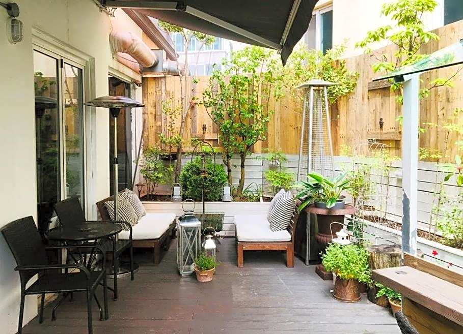 GONGGAN Residence Hotel