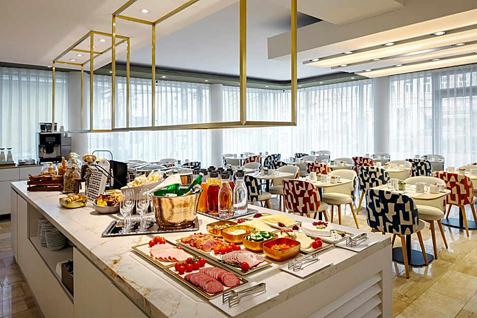 Eurostars Embassy