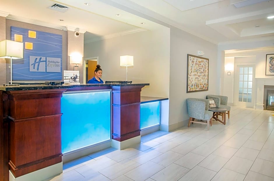 Holiday Inn Express Hotel & Suites Bethlehem Airport/Allentown area By IHG