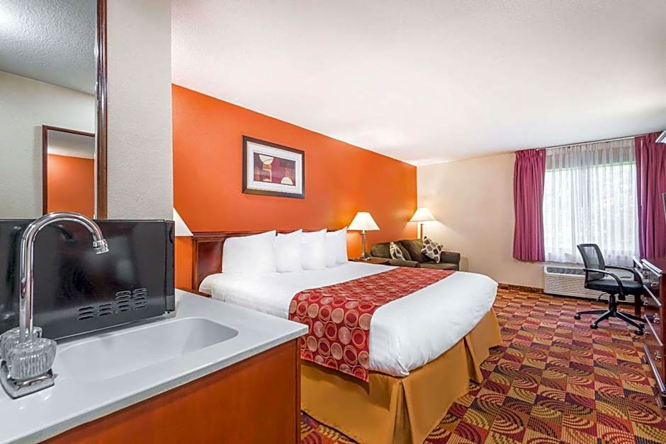 Baymont by Wyndham Plainfield/ Indianapolis Arpt Area