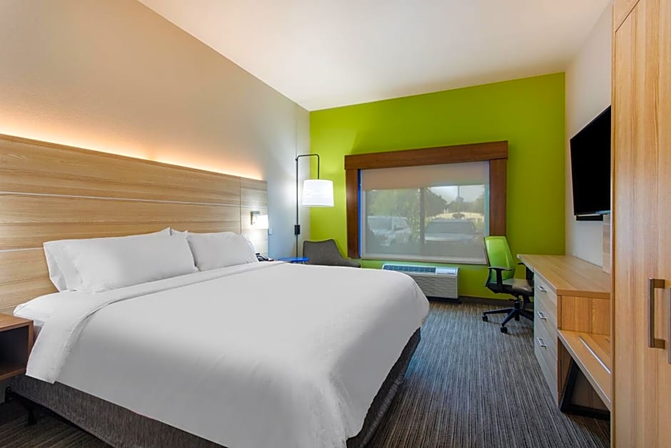 Holiday Inn Express Hotel & Suites Lewisburg By IHG