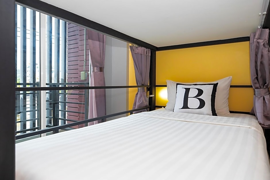 Bell Lifestyle Hostel Phuket