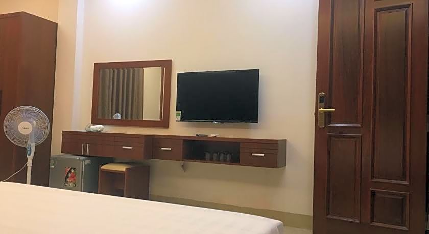 Binh Minh Riverside Hotel