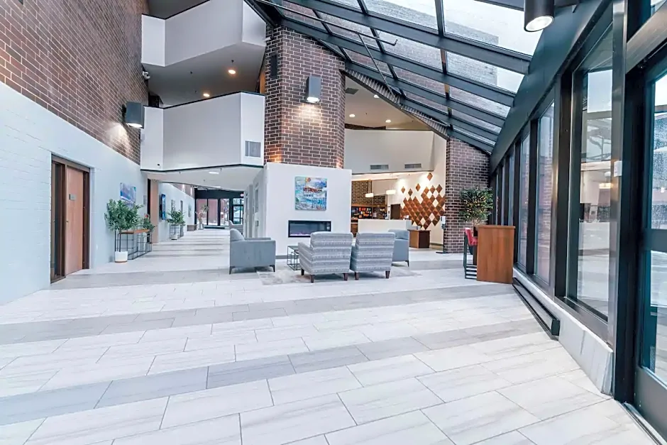 Best Western Plus Executive Residency Waterloo & Cedar Falls