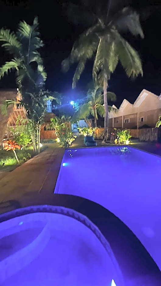 Living Trawangan Hotel