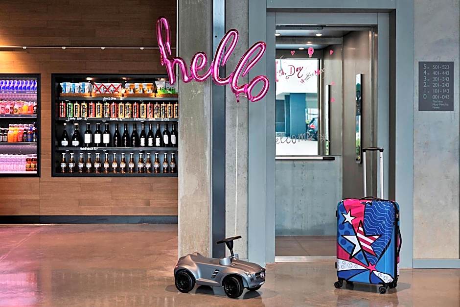 Moxy by Marriott Stuttgart Airport/Messe